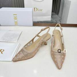 Picture of Dior Shoes _SKUDiorsz35-40GDT02023774